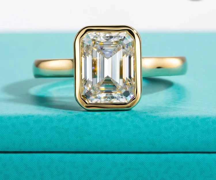 The Emily Emerald Cut Moissanite Ring - Solstice