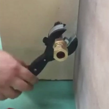 PipeJaws™ Ratcheting Pipe Cutter